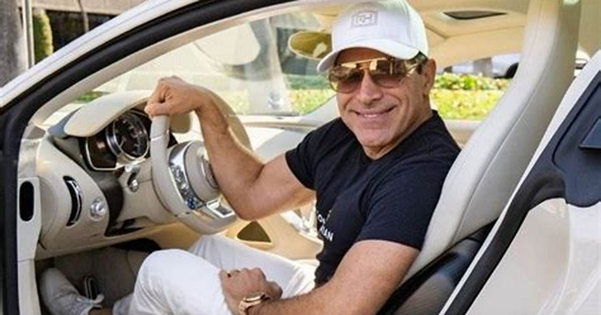 Manny Khoshbin Net Worth - Wiki, Age, Weight and Height, Relationships, Family, and More