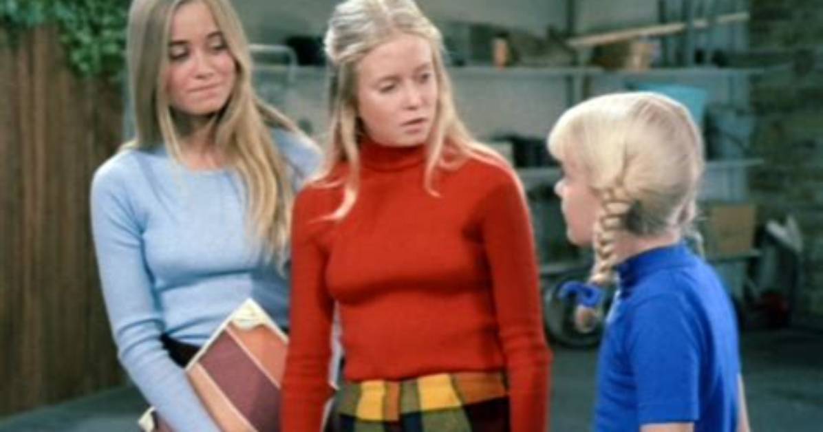 Marcia and Jan Brady Got It on!