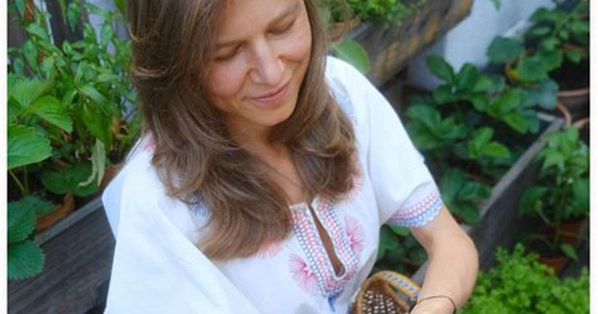 Maria Morerawfood - Age, Family, Bio