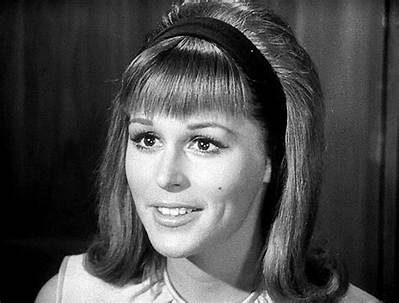 Marianna Hill Height, Weight, Net Worth, Age, Birthday, Wikipedia, Who, Instagram, Biography