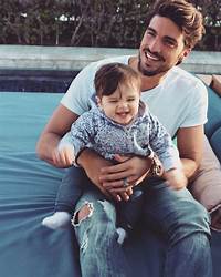Mariano Di Vaio - Age, Family, Bio