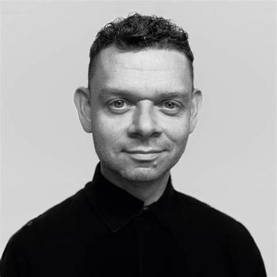 Mark Weedon Age, Birthday, Wikipedia, Who, Nationality, Biography