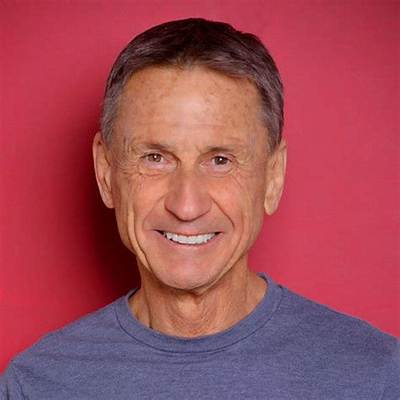Martin Horsey Wikipedia Bio Age Height and Partner