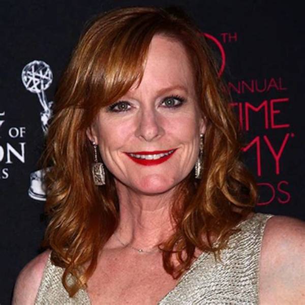 Mary Elizabeth Mcdonough Height, Weight, Net Worth, Age, Birthday, Wikipedia, Who, Nationality, Biography