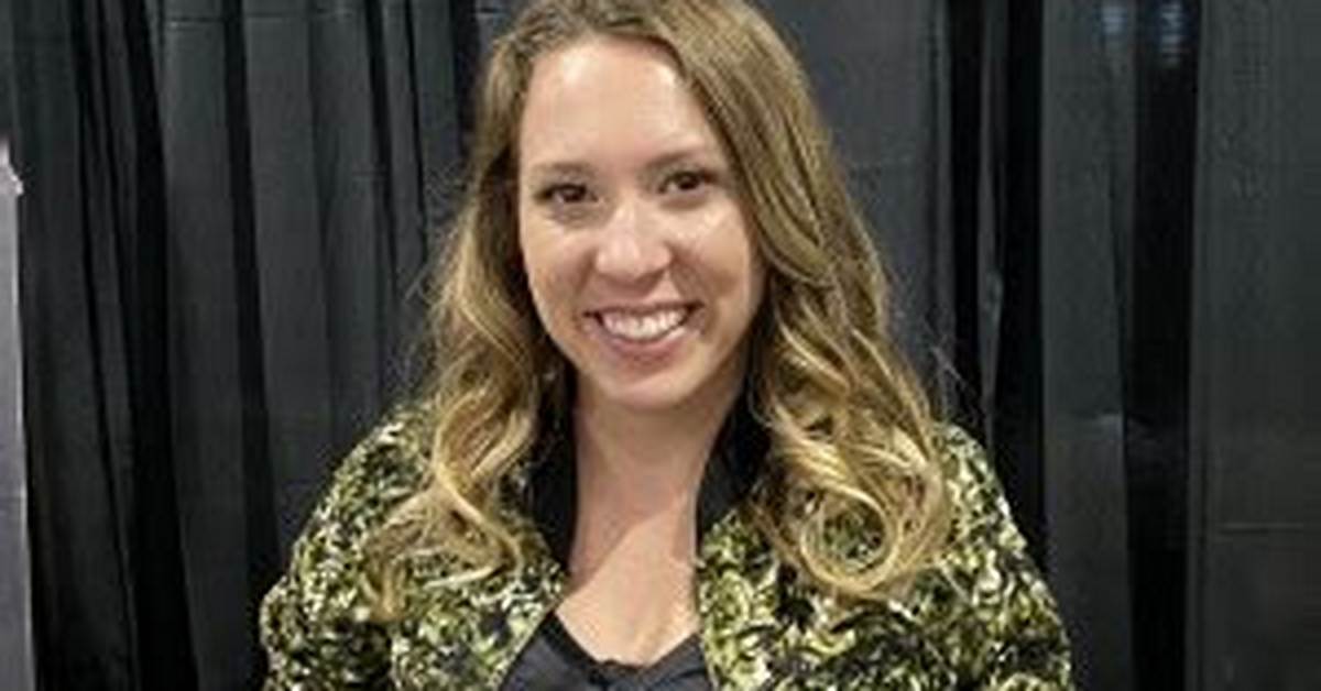 Mary Gibbs - Age, Family, Bio