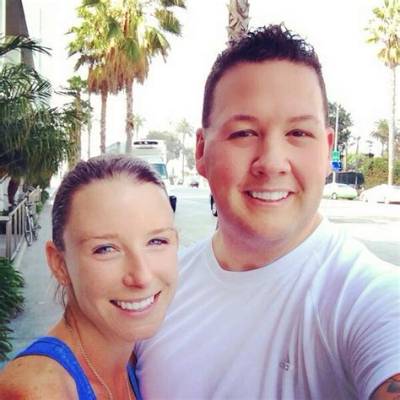 Masterchef Graham Elliot and His Wife Allie Elliot Have Been Married for 12 Year's