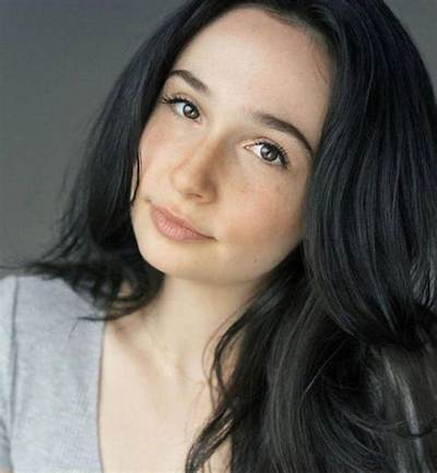 Matreya Scarrwener - Age, Family, Bio
