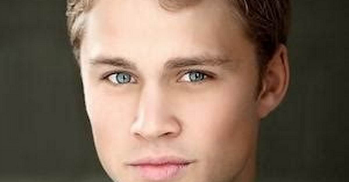 Max Lloyd-Jones - Age, Family, Bio
