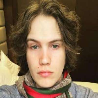 Maxmoefoe - Age, Family, Bio