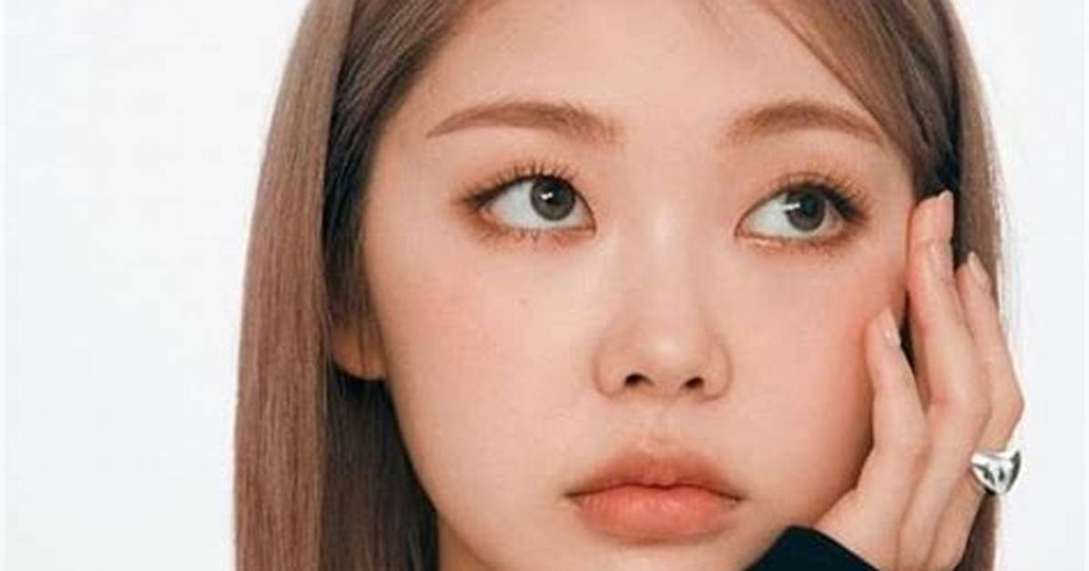 Meenoi - Age, Family, Bio
