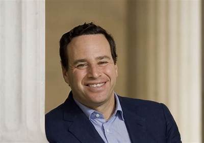 Meet Canadian-American, Journalist, David Frum and His Wife, Danielle Crittenden