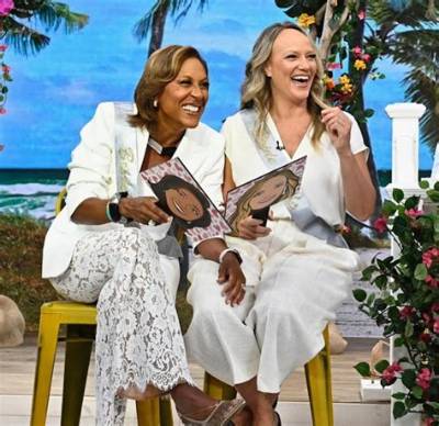 Meet the Future Brides! Robin Roberts and Longtime Girlfriend Amber Laign to Tie the Knot After 18 Year's Together!
