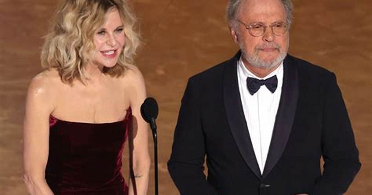 Meg Ryan Appears on Stage at the Tony Awards: She Looks Different, Right?