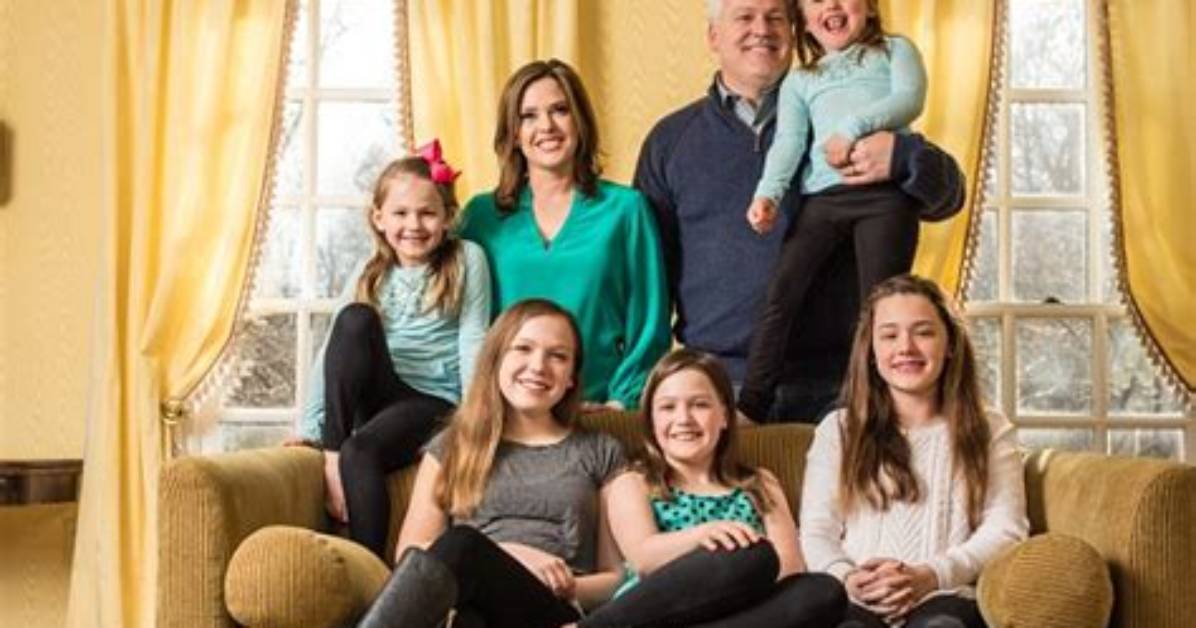 Mercedes Schlapp Children: Meet Viana Schlapp, Caacterina Schlapp, Elissa Schlapp, Ava Schlapp, and Lucia Schlapp