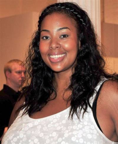 Mia Amber Davis - Trivia, Family, Bio