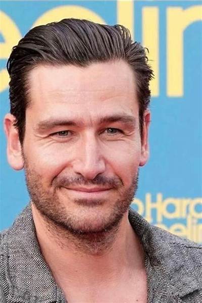 Michael Epp Bio (Wiki)