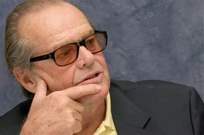 Michael Nicholson Height, Weight, Net Worth, Age, Birthday, Wikipedia, Who, Nationality, Biography
