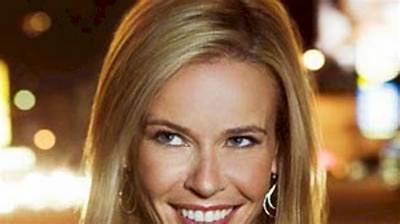 Michelle Mcgee and Chelsea Handler in a Battle of the Words