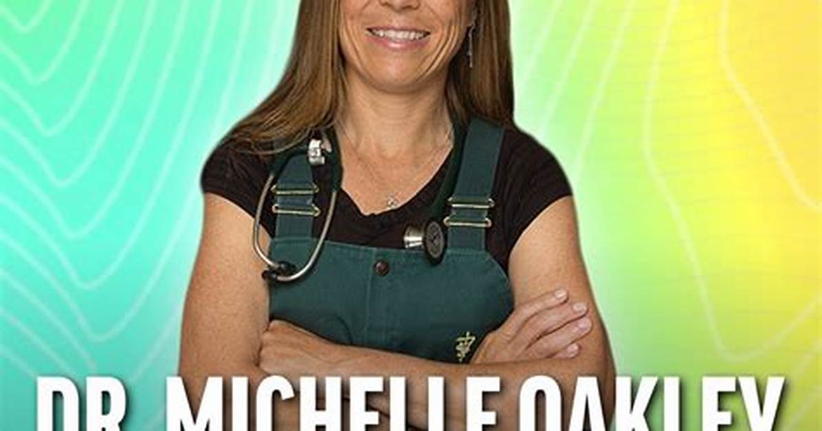 Michelle Oakley - Age, Family, Bio
