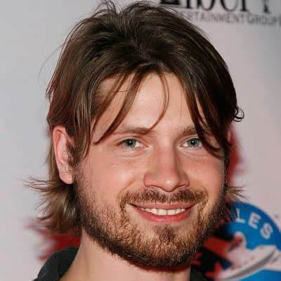 Mike Lobel - Age, Family, Bio