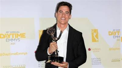 Mike Manning Announced He Is Married After Winning a Daytime Emmy Awards!