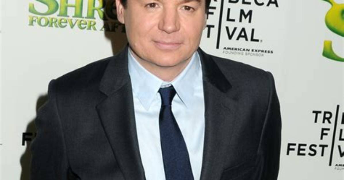 Mike Meyers “Secretly Wed” His Long-Time Girlfriend, Kelly Tisdale