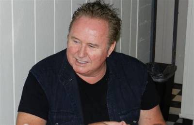 Mike Reno Height, Weight, Net Worth, Age, Birthday, Wikipedia, Who, Nationality, Biography