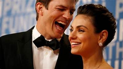 Mila Kunis & Ashton Leave the Bathroom Door Open When They Do #2