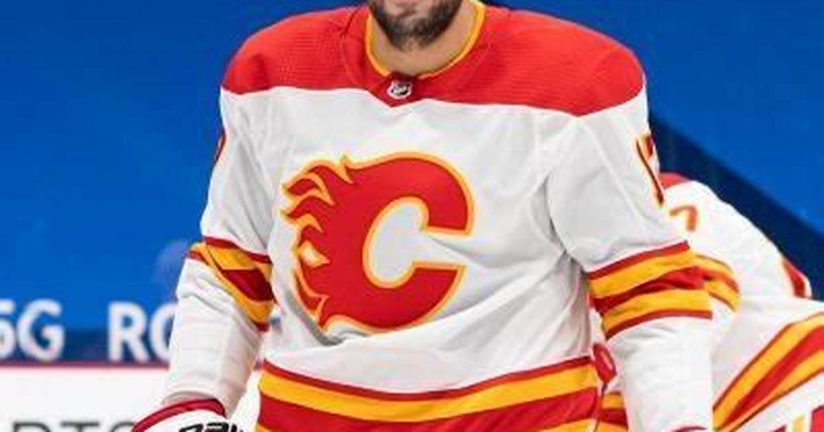 Milan Lucic Height, Weight, Net Worth, Age, Birthday, Wikipedia, Who, Instagram, Biography