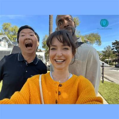 Milana Vayntrub Height, Age, Boyfriend, Biography, Wiki, Net Worth