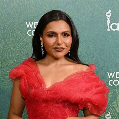 Mindy Kaling Pictures