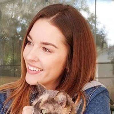 Mindy Minx - Age, Family, Bio