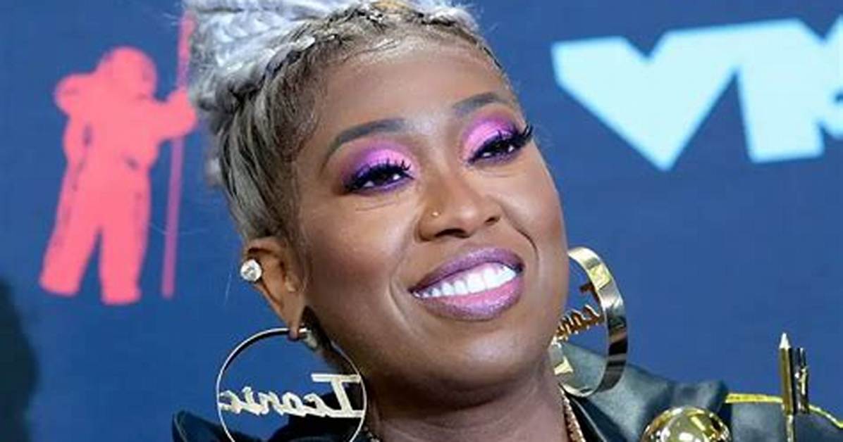 Missy Elliott Net Worth - Wiki, Age, Weight and Height, Relationships, Family, and More