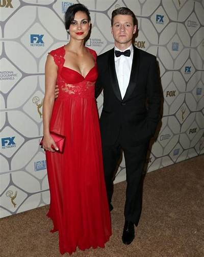 Morena Baccarin & Ben Mckenzie Got Married Very Quietly in Nyc Last Week