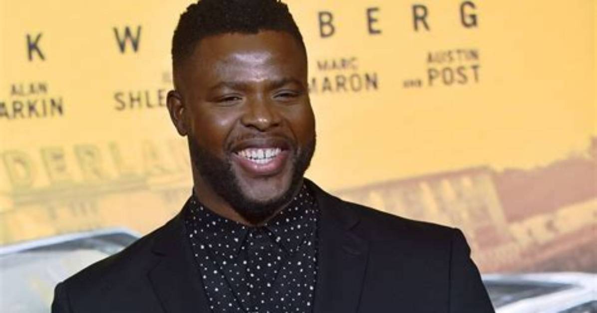 Movies Released November 15 | Famous Birthdays