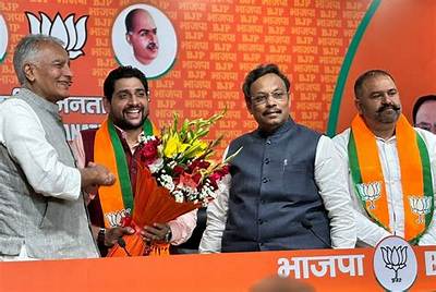 Mp Bjp Mla Starts Foot-March of Chitrakoot’s Siddha Pahad