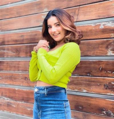 Mrunal Panchal - Age, Family, Bio