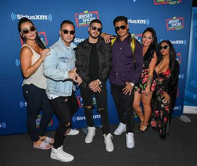 Mtv Confirms 'Jersey Shore' Reboot with All New Cast