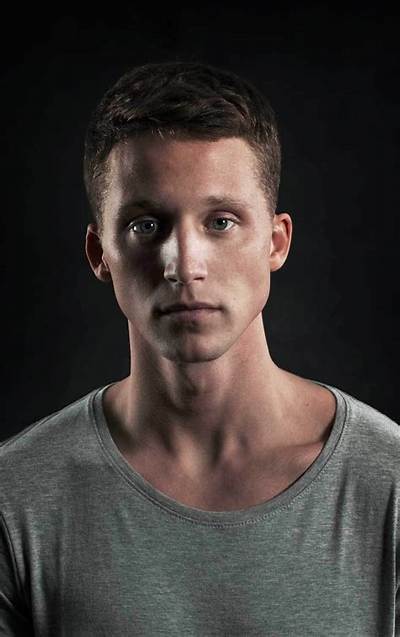 Nathan John Height, Weight, Net Worth, Age, Birthday, Wikipedia, Who, Nationality, Biography