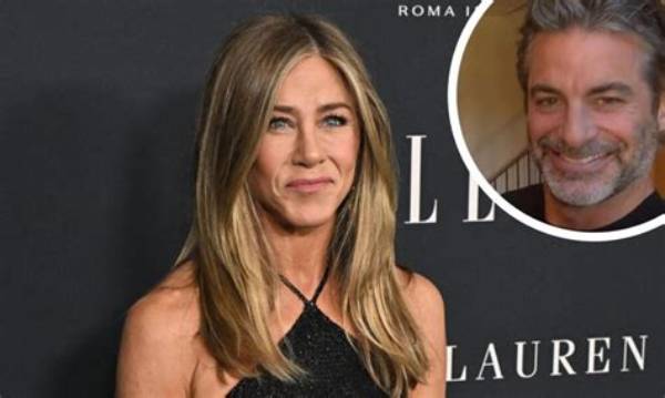 National Enquirer: Jennifer Aniston Is Dating Producer Scott Stuber