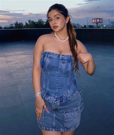 Navya Tiwari Height, Weight, Net Worth, Age, Birthday, Wikipedia, Who, Instagram, Biography