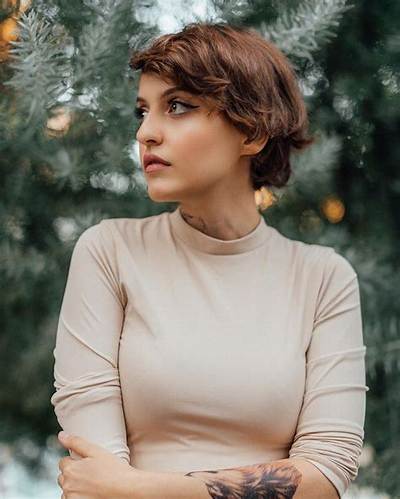 Naya Mousa Height, Weight, Net Worth, Age, Wiki, Who, Instagram, Biography