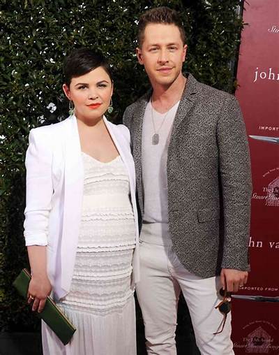 New Couple Alert: Ginnifer Goodwin and Justin Long