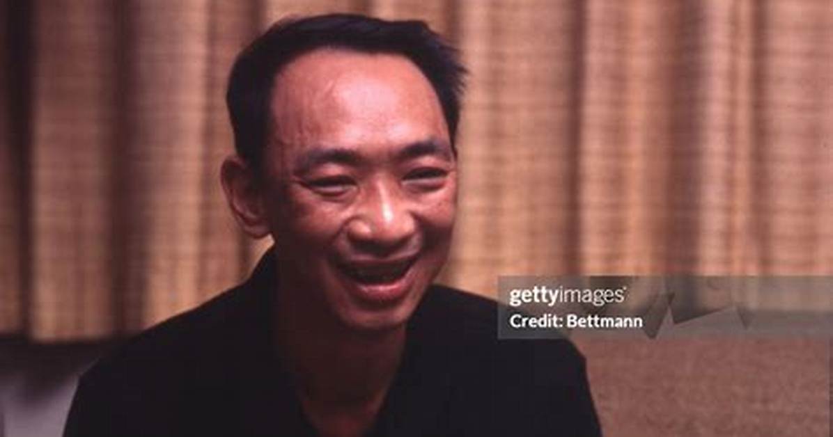 Nguyen Ngoc Loan - Trivia, Family, Bio