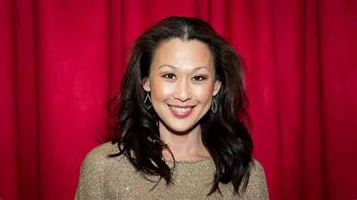 Nicole Bilderback Bio (Wiki)