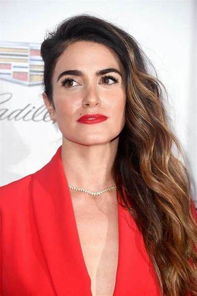 Nikki Reed Bio (Wiki)