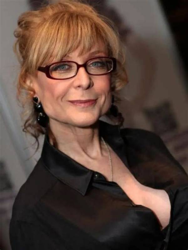 Nina Hartley’s Biography, Fact, Career, Awards, Net Worth & Life Story
