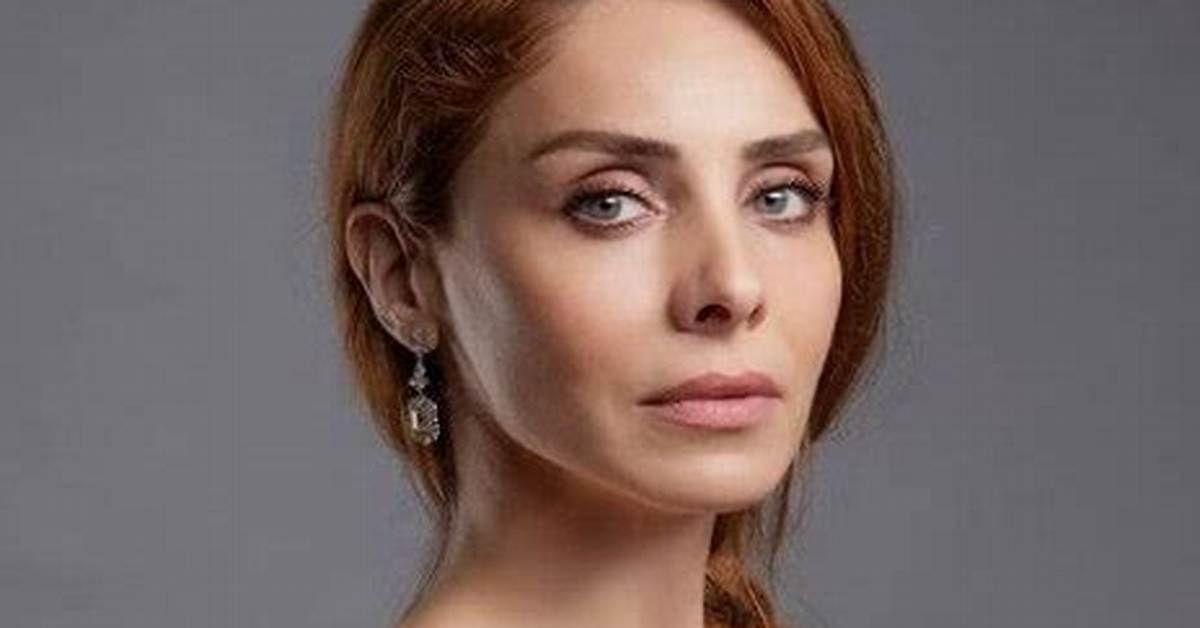 Nur Fettahoglu Height, Weight, Net Worth, Age, Birthday, Wikipedia, Who, Instagram, Biography