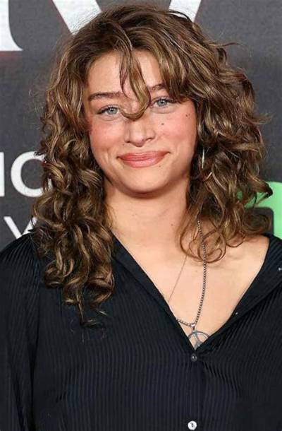 Odessa A'zion - Age, Family, Bio