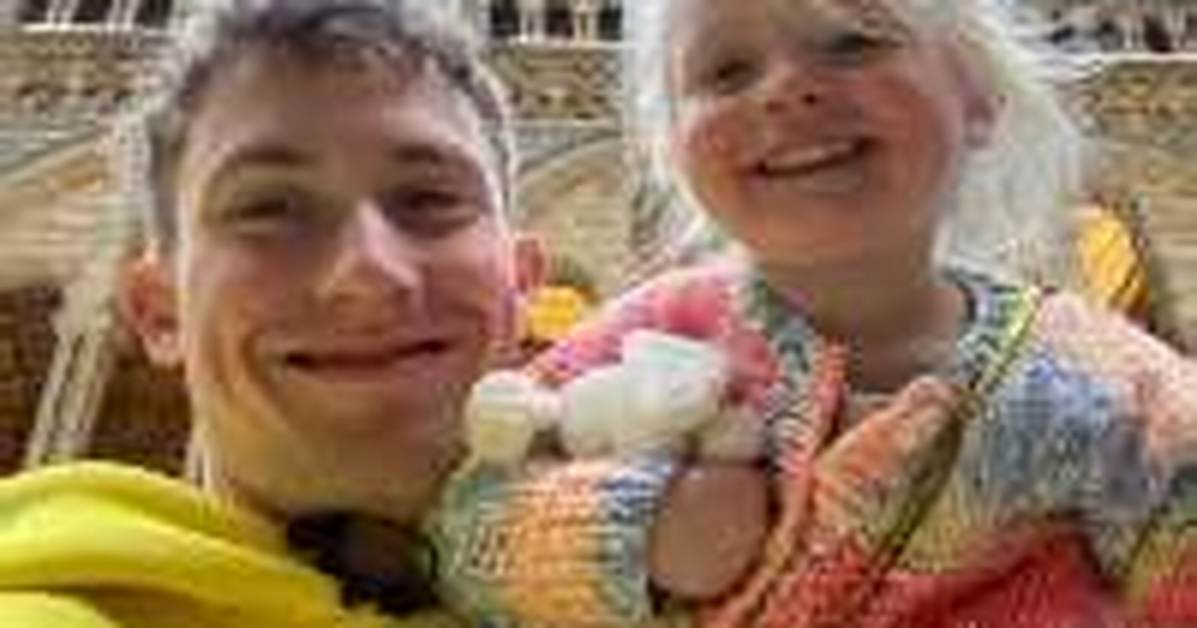 Ollie Kendal - Age, Family, Bio